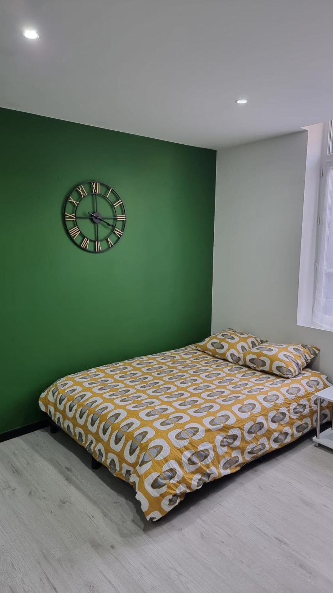 Studio Hibiscus Tout Confort, Renove Saint-Quentin  Eksteriør billede